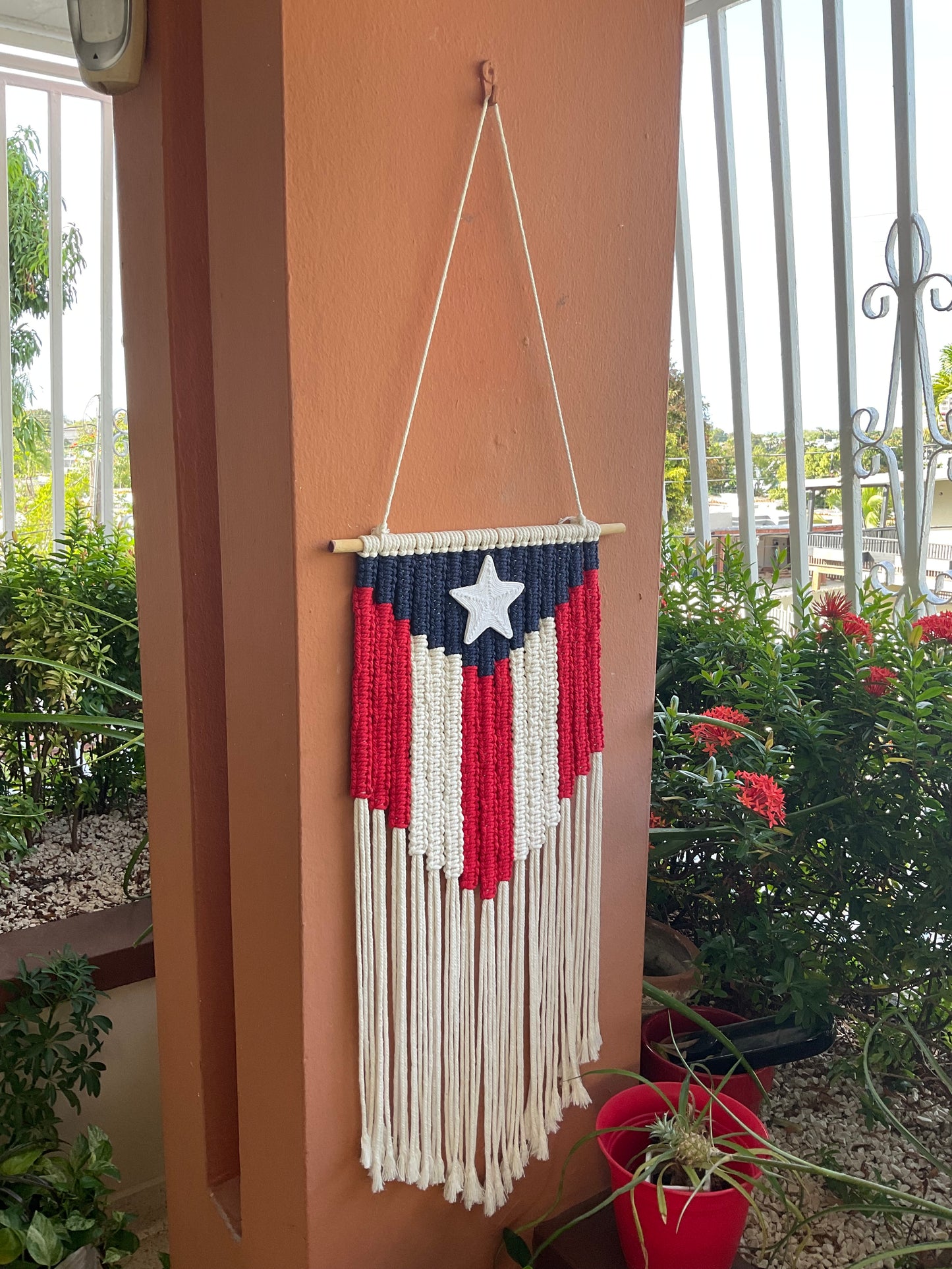 Bandera de Puerto Rico 14” x 32”