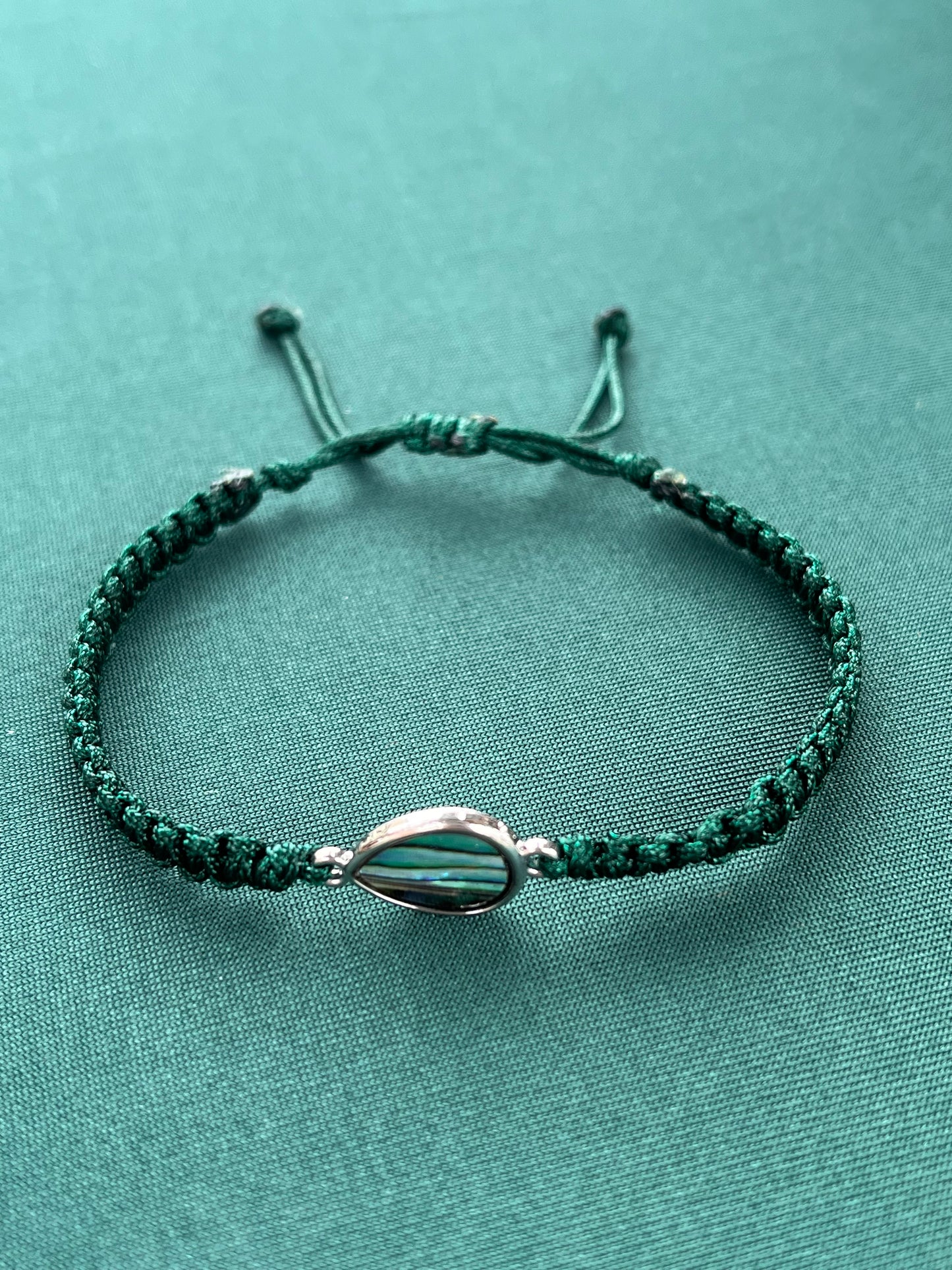 Bracelet in nylon with connector