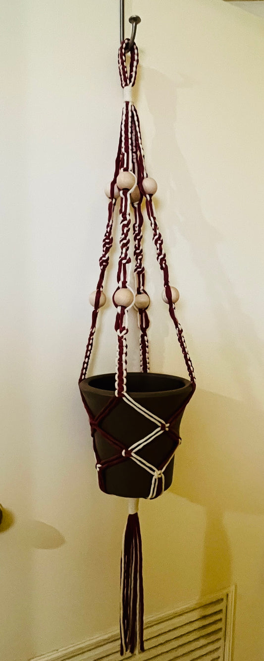 Macrame plant holder