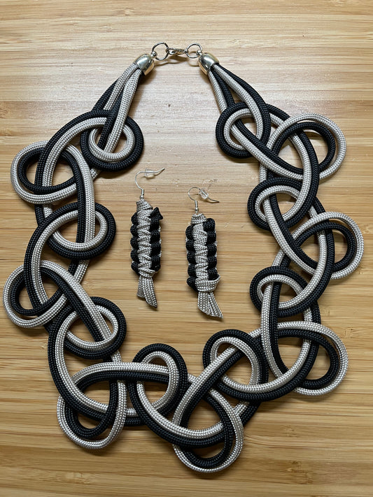 Macrame necklace with earring