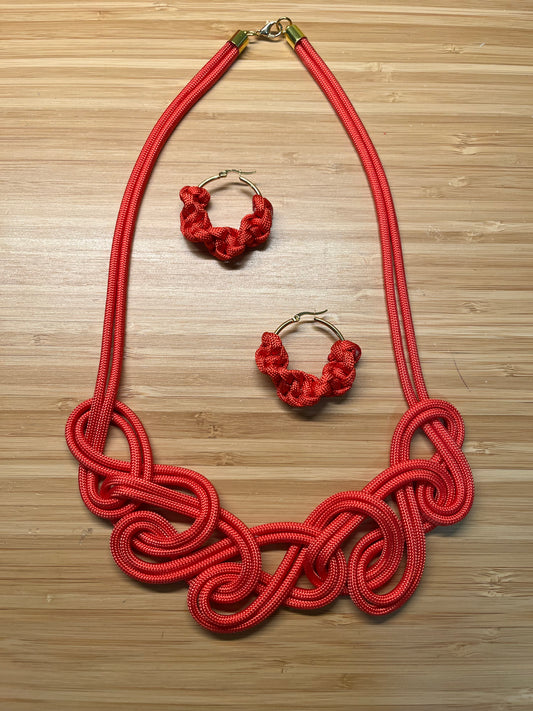 Macrame necklace and earring