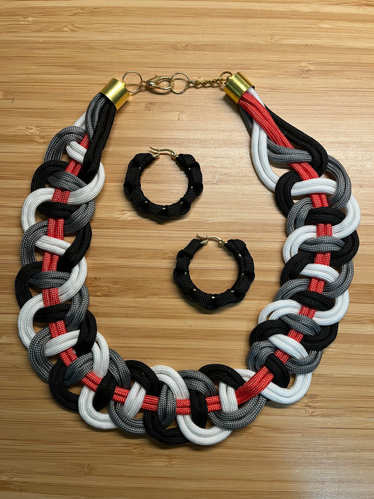 Macrame necklace and earring