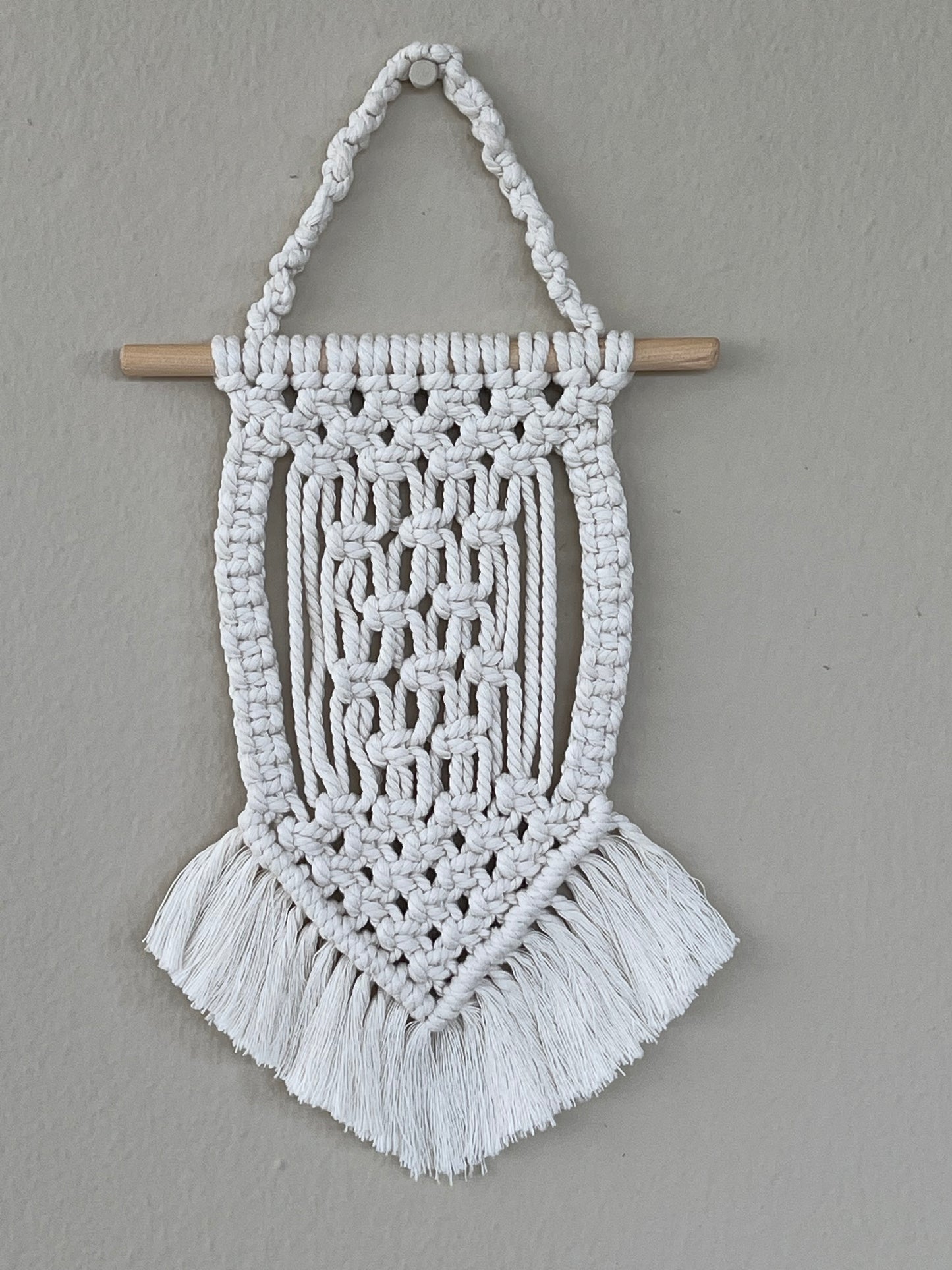 Macrame Photo Holder