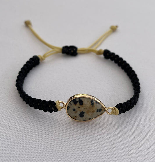 Macrame bracelet