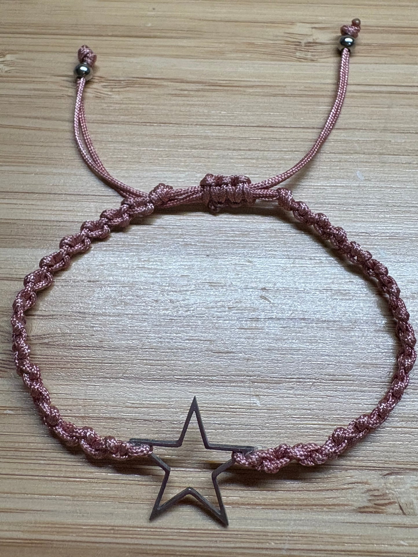 Macrame star bracelet