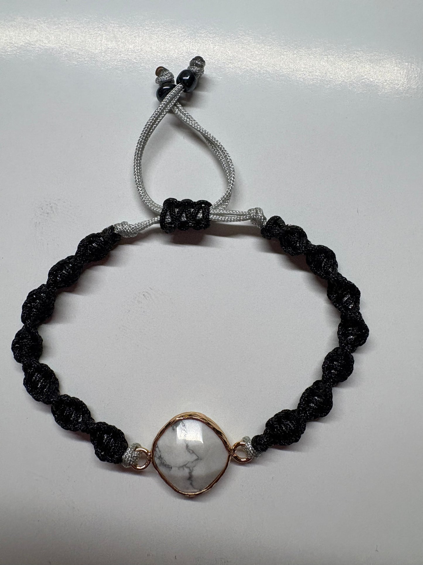 Macrame bracelet