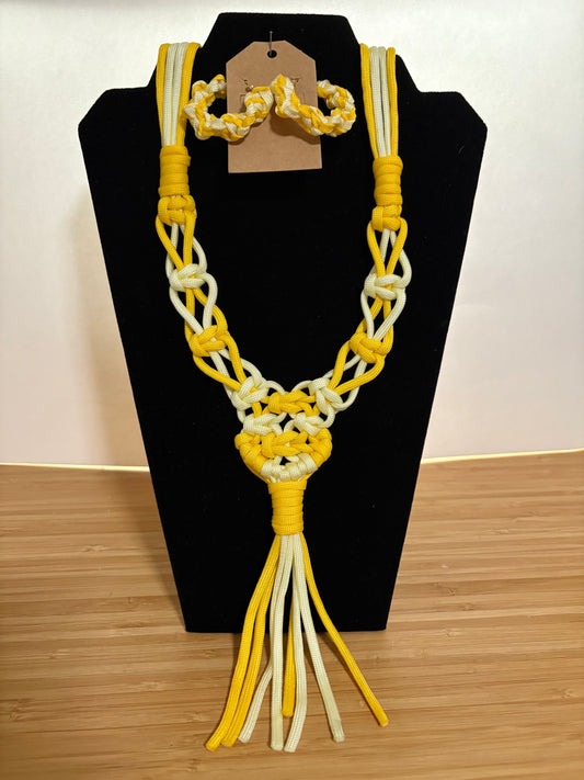 Macrame necklace with earring