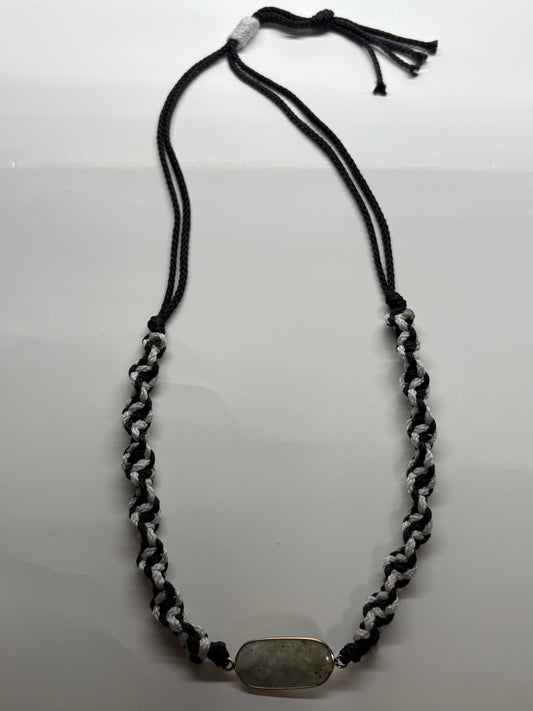 Macrame chocker