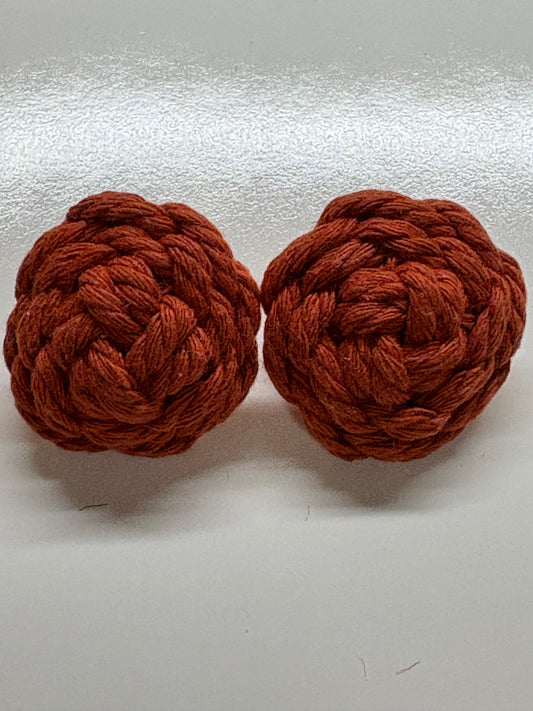 Macrame earring
