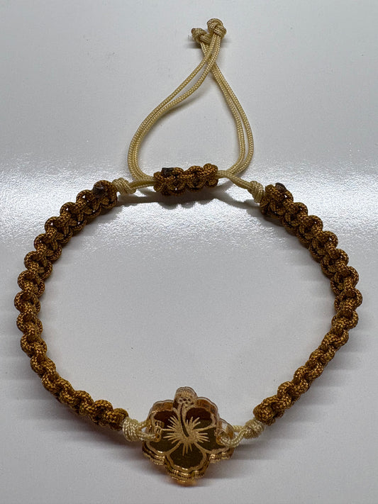 Macrame flower bracelet