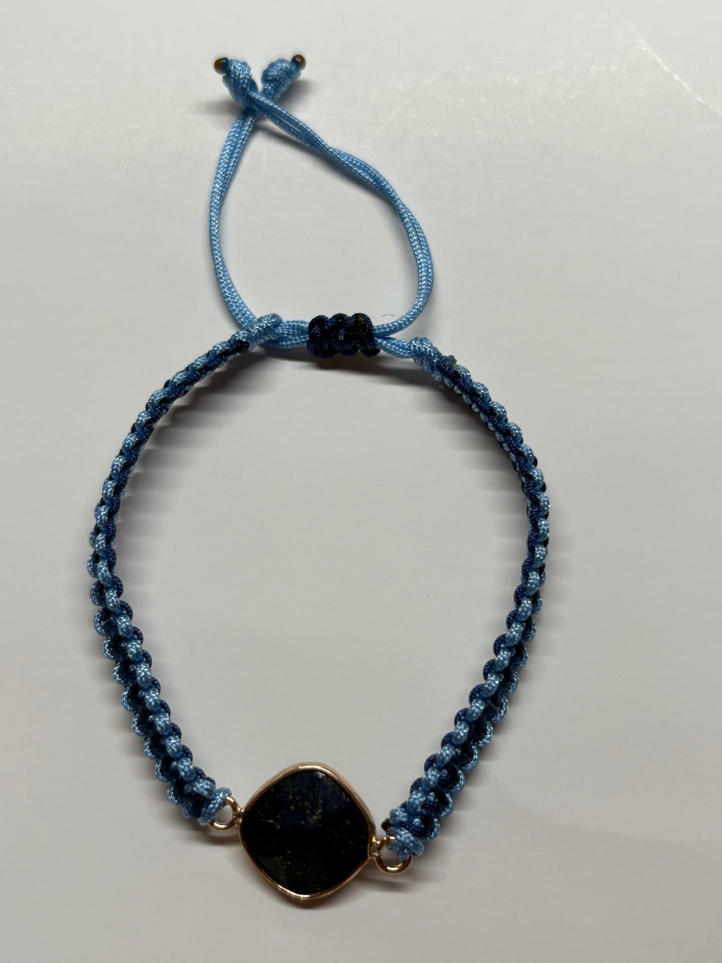 macrame bracelet