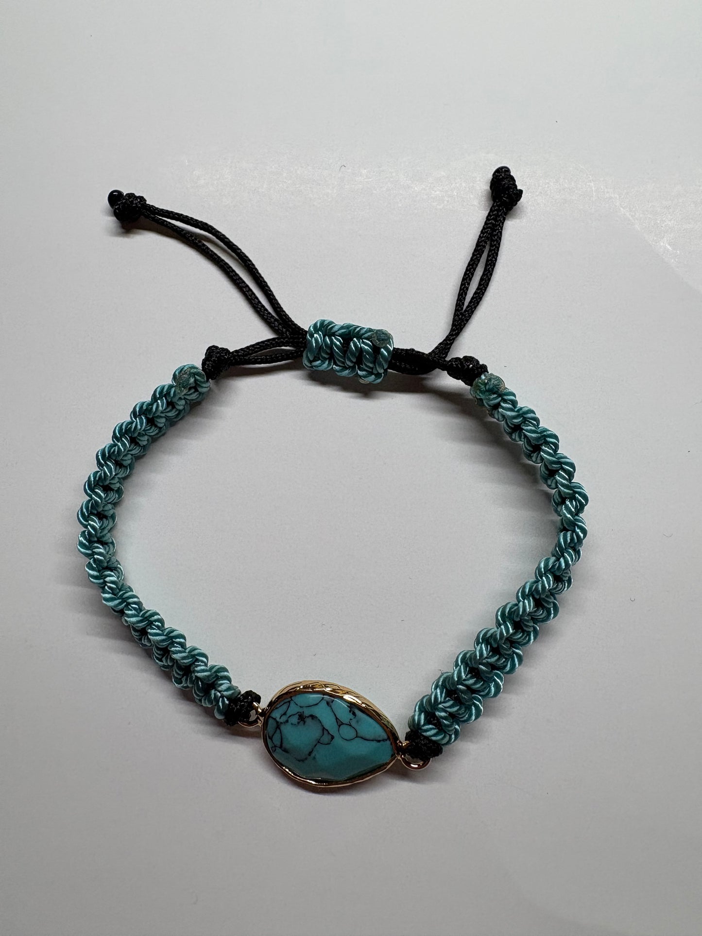 Macrame bracelet